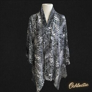 Slinky Black and white animal print kimono / cardigan